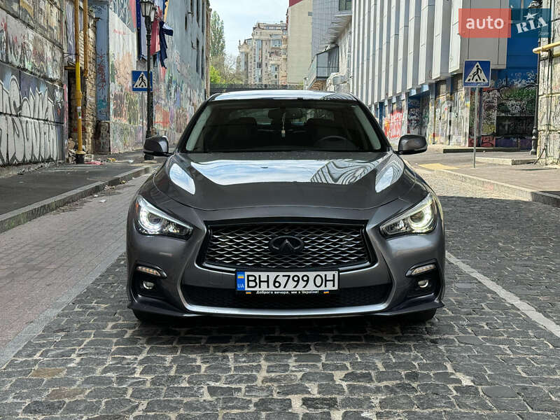 Седан Infiniti Q50 2017 в Одессе
