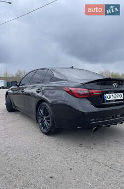 Седан Infiniti Q50 2017 в 