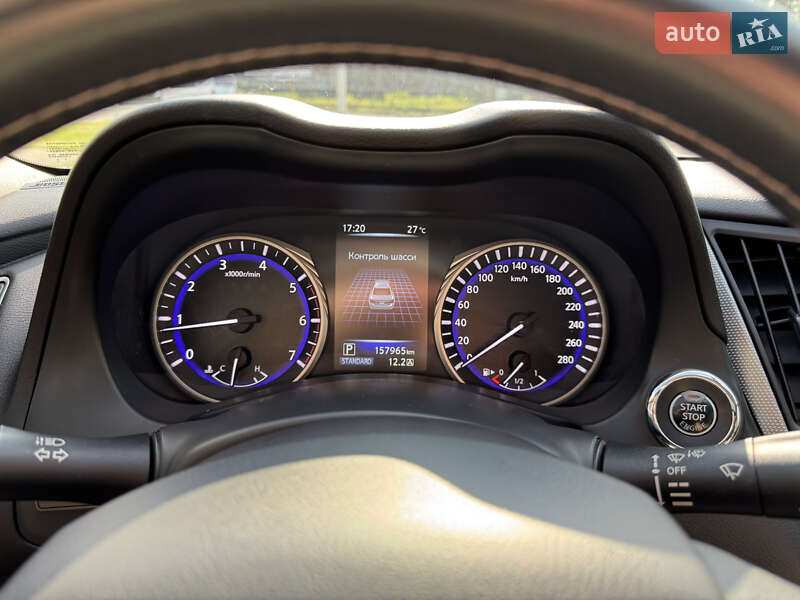 Седан Infiniti Q50 2015 в Одесі