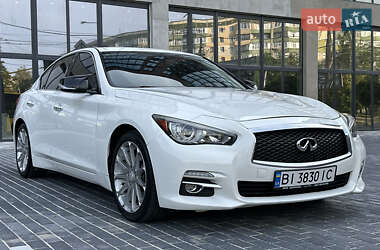 Седан Infiniti Q50 2016 в Полтаве