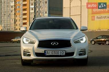 Седан Infiniti Q50 2015 в Києві