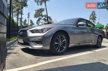 Седан Infiniti Q50 2017 в 