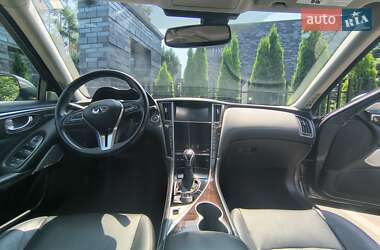 Седан Infiniti Q50 2017 в 