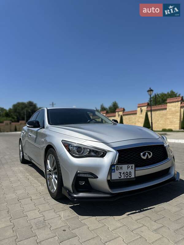 Седан Infiniti Q50 2018 в Киеве