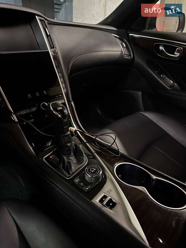 Седан Infiniti Q50 2017 в Одесі