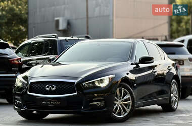 Седан Infiniti Q50 2017 в 