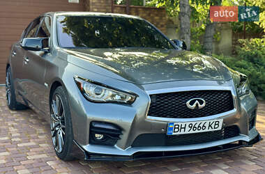 Седан Infiniti Q50 2016 в 