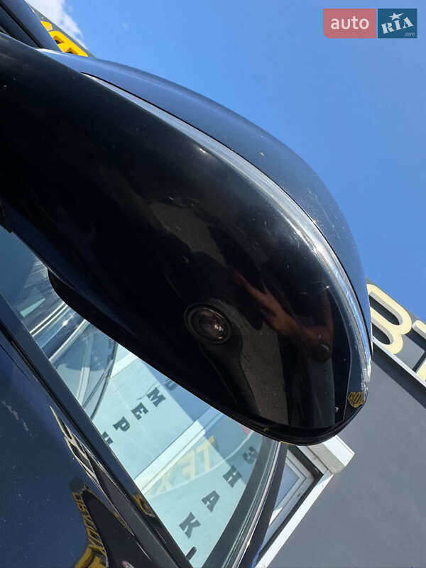 Седан Infiniti Q50 2017 в Одессе