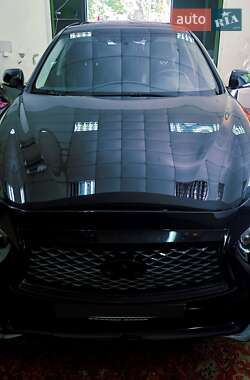 Седан Infiniti Q50 2017 в Одессе