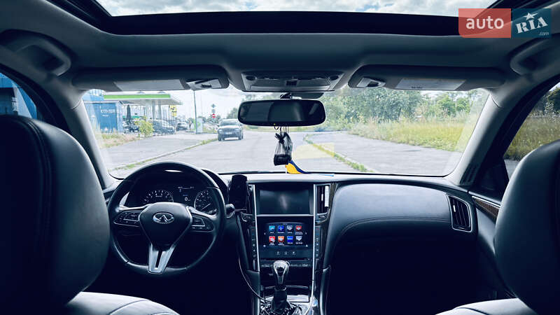 Седан Infiniti Q50 2018 в Києві