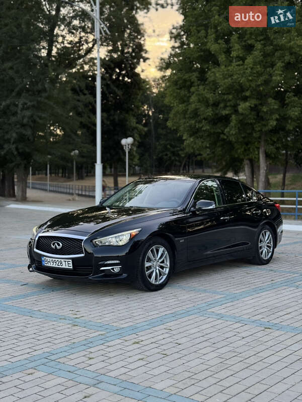 Infiniti Q50 2017