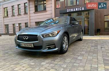 Седан Infiniti Q50 2016 в Киеве