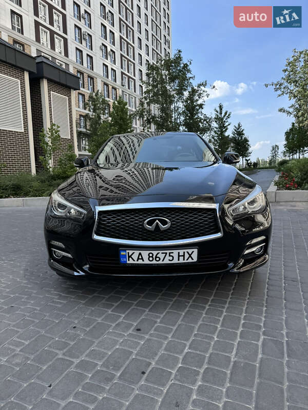 Седан Infiniti Q50 2016 в Києві