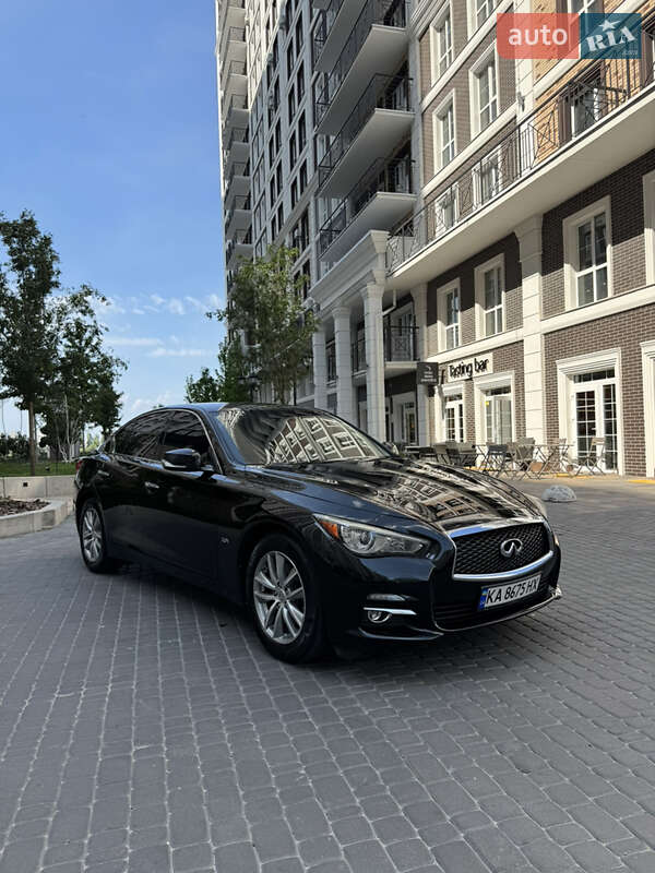 Седан Infiniti Q50 2016 в Києві