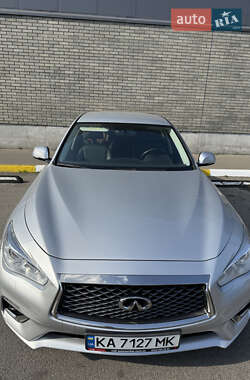 Седан Infiniti Q50 2018 в Буче