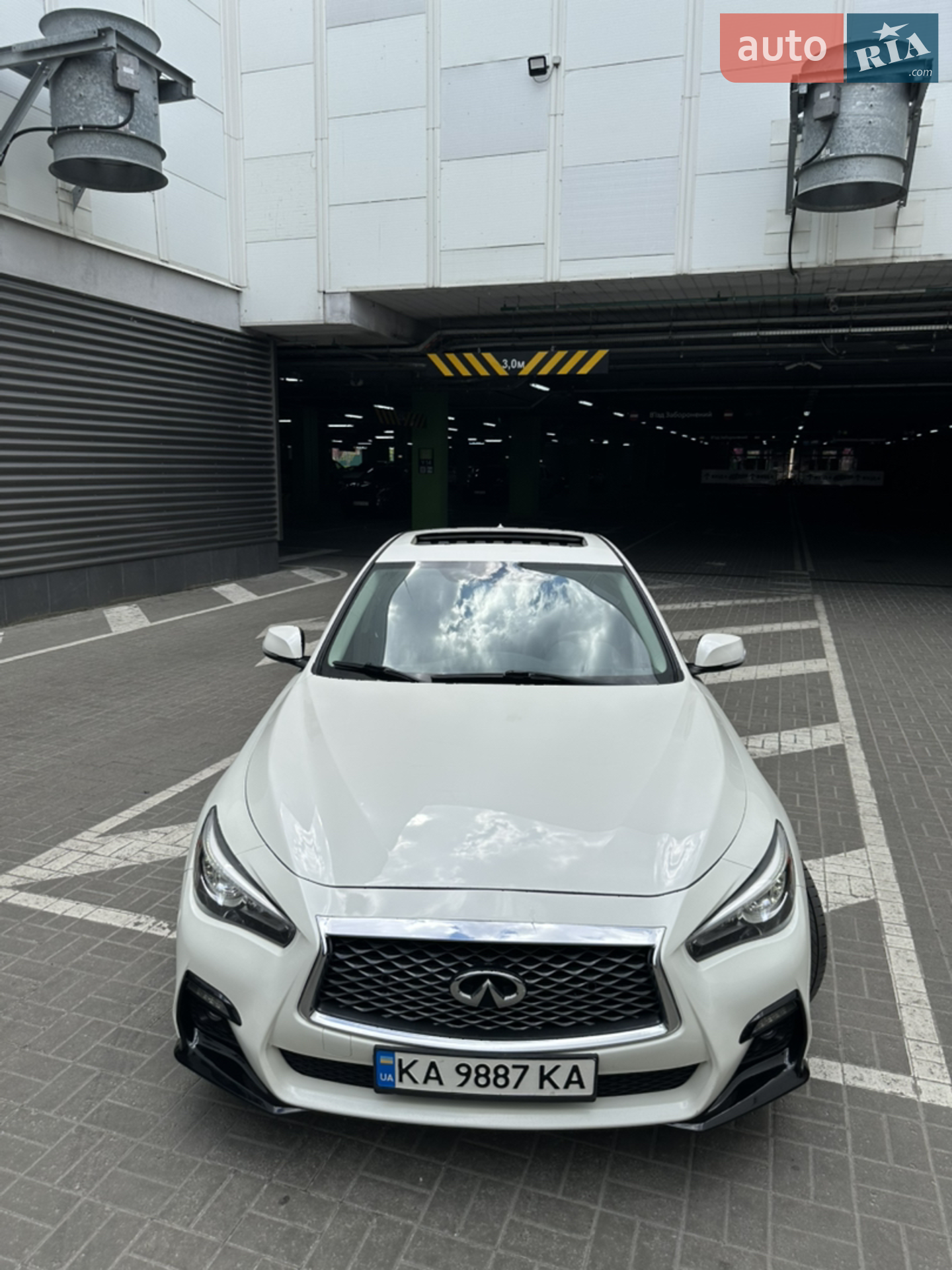 2017 Infiniti Q50 - мініатюра 16