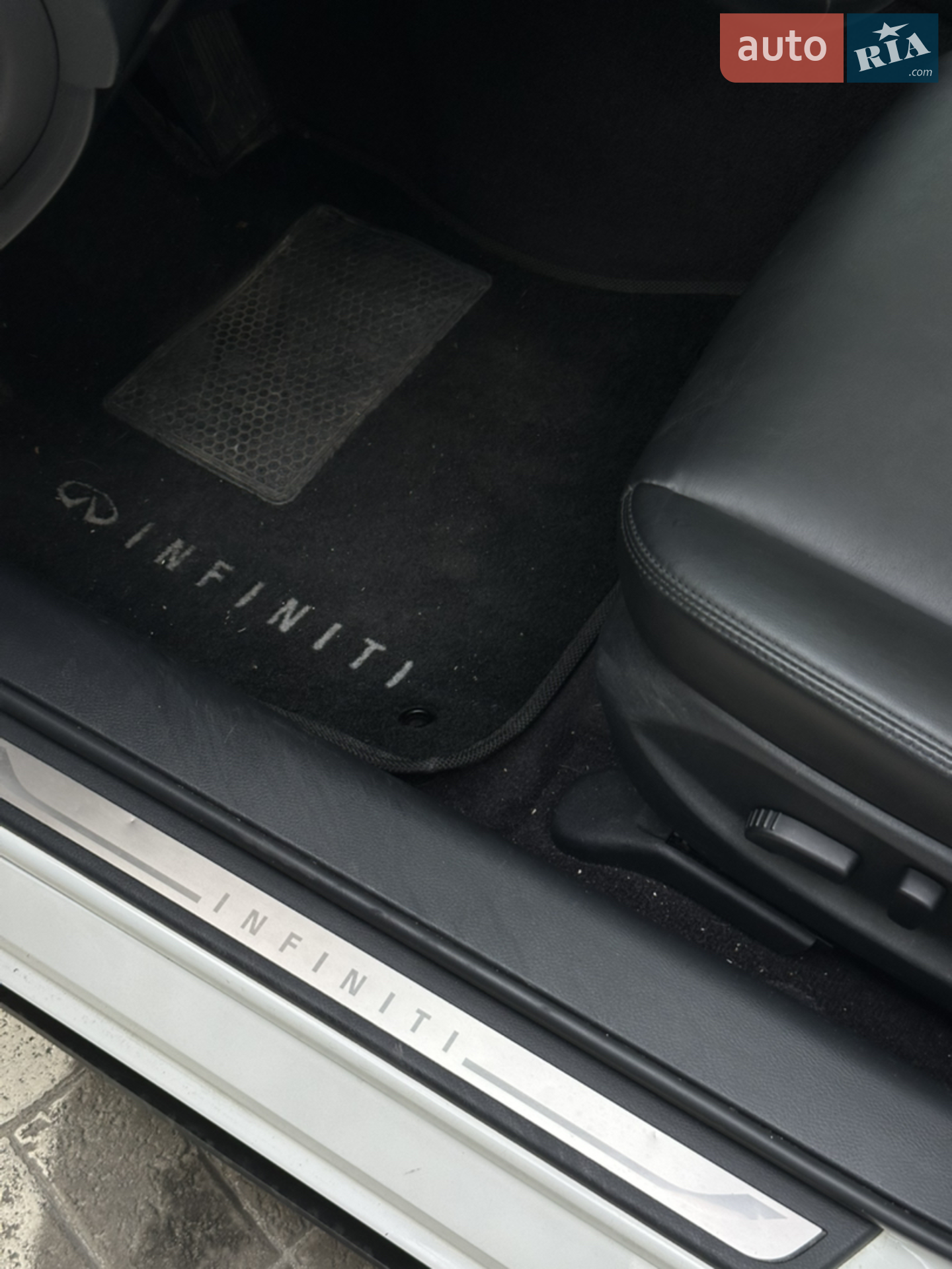 2017 Infiniti Q50 - мініатюра 57