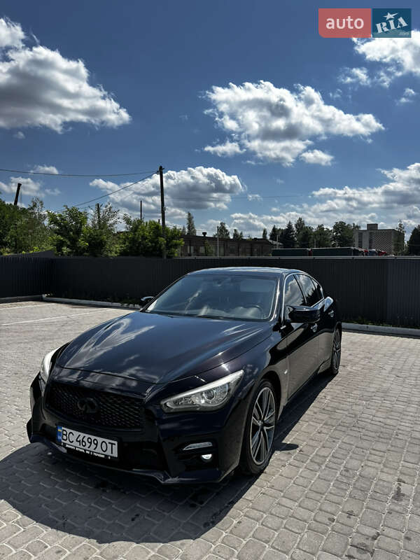 Infiniti Q50 2015