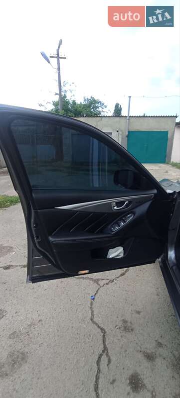 Седан Infiniti Q50 2015 в Одесі фото 15 Седан Infiniti Q50 2015 в Одесі