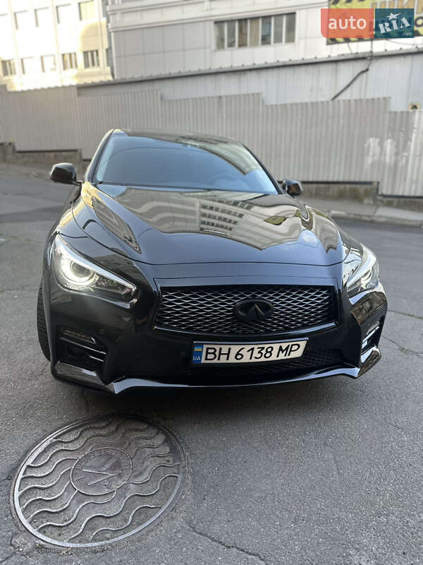 Infiniti Q50 2015