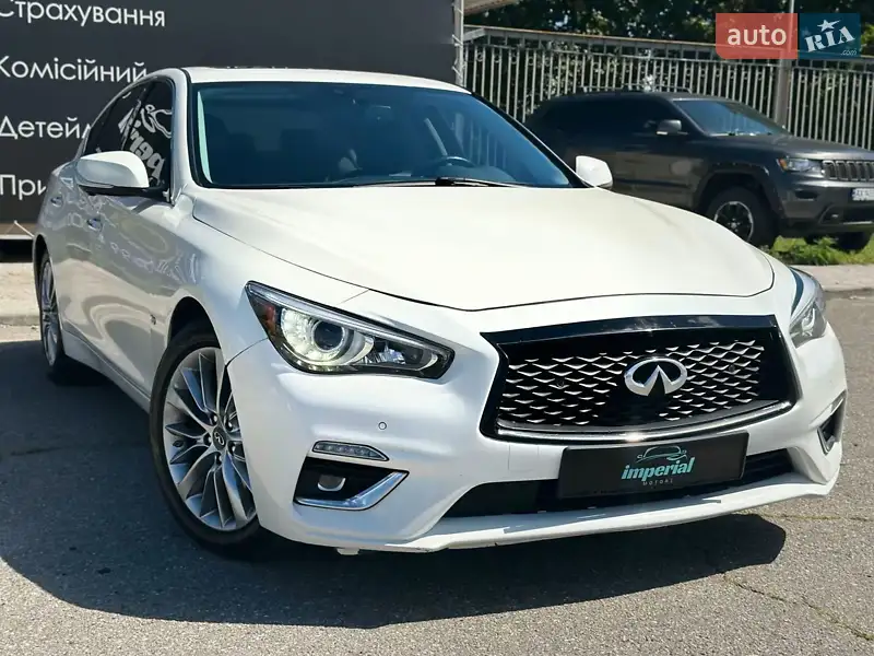 Infiniti Q50