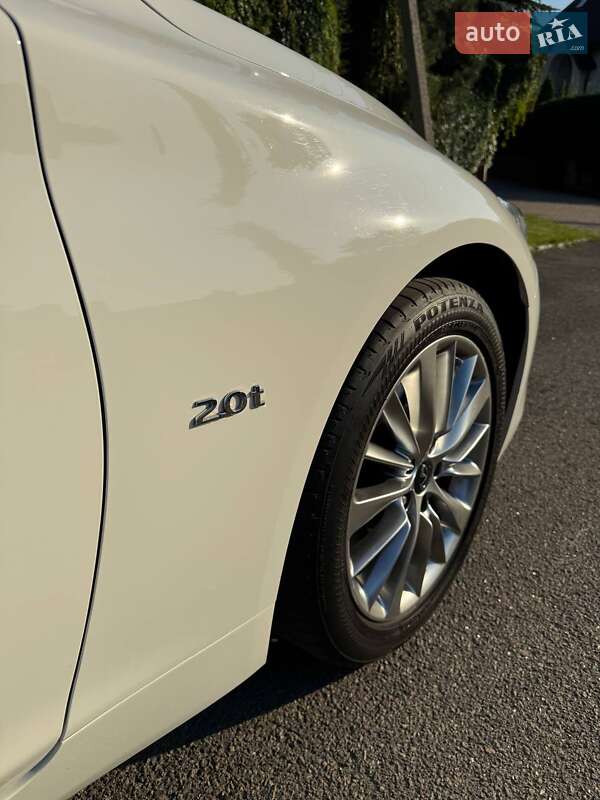 Седан Infiniti Q50 2019 в Києві