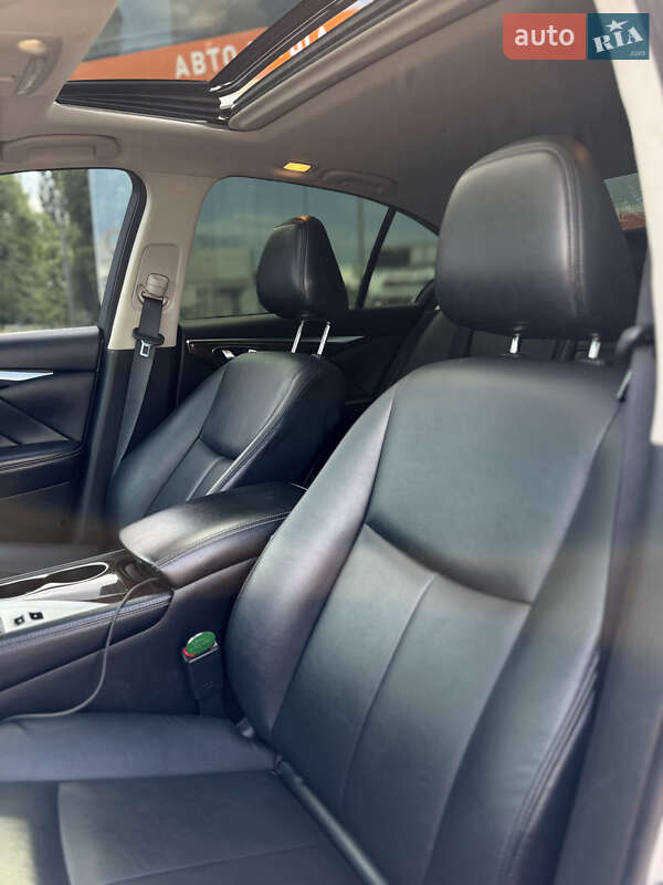 Седан Infiniti Q50 2019 в Одессе фото 8 Седан Infiniti Q50 2019 в Одессе