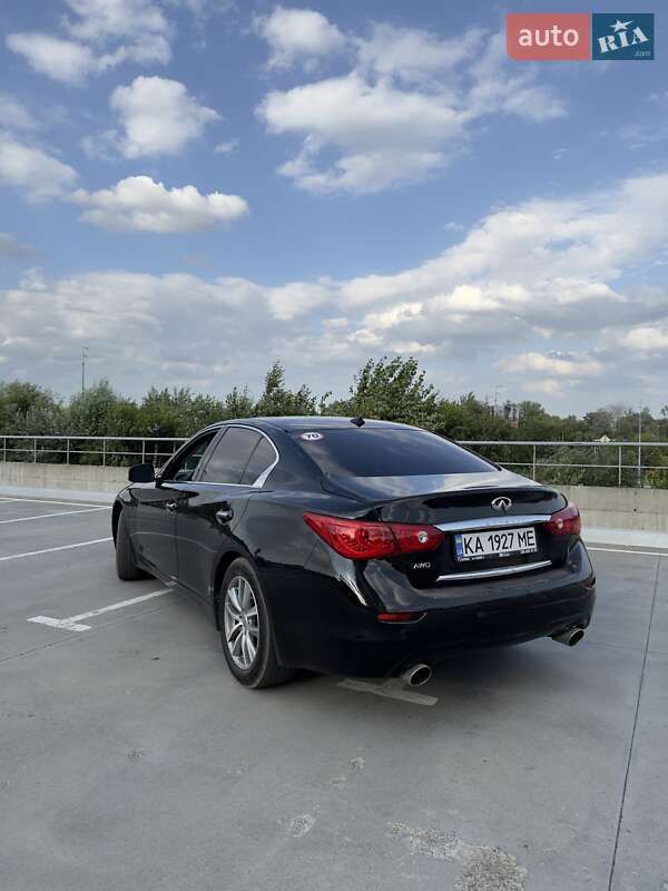 Седан Infiniti Q50 2014 в Києві