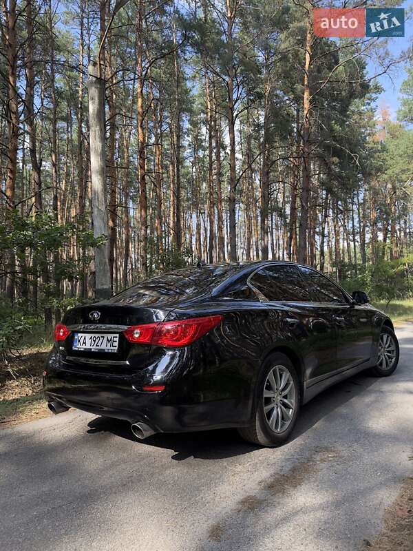 Седан Infiniti Q50 2014 в Києві