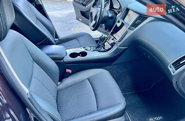 Седан Infiniti Q50 2019 в 