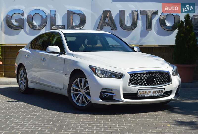 Infiniti Q50 2016