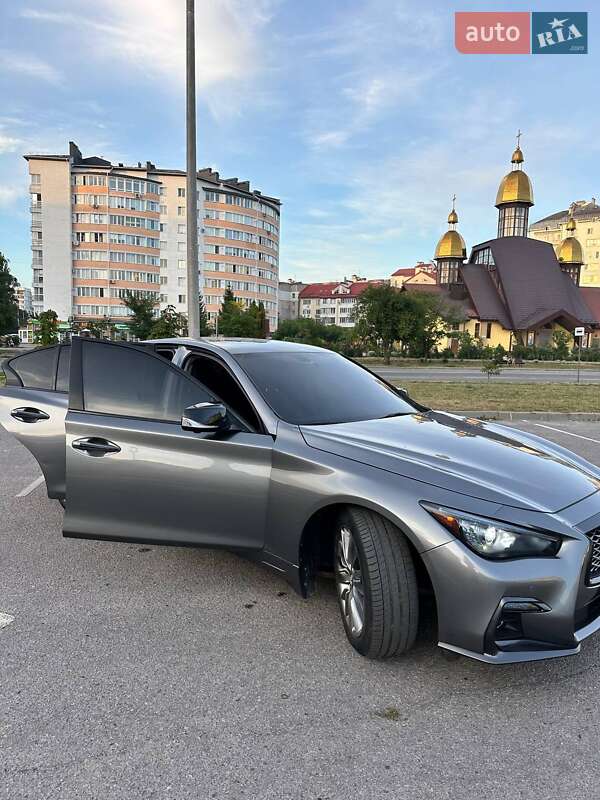Седан Infiniti Q50 2018 в Ивано-Франковске