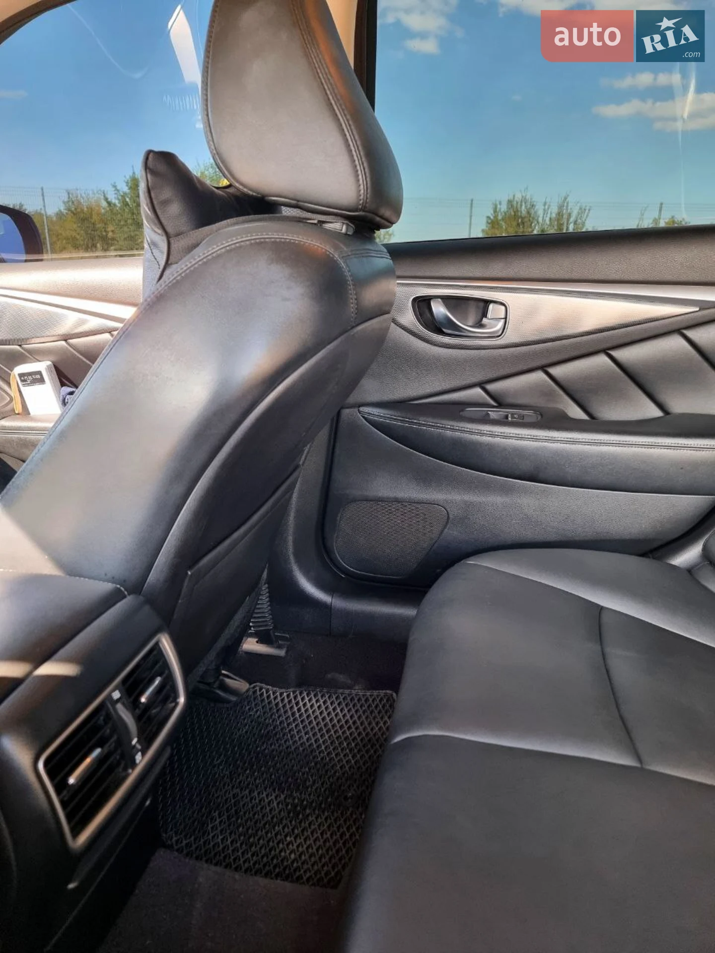 2015 Infiniti Q50 - мініатюра 6