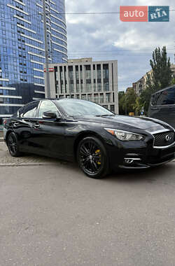 Седан Infiniti Q50 2015 в Києві