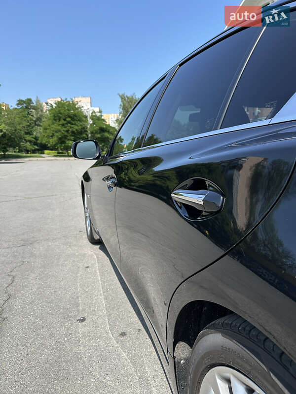 Седан Infiniti Q50 2017 в Харкові