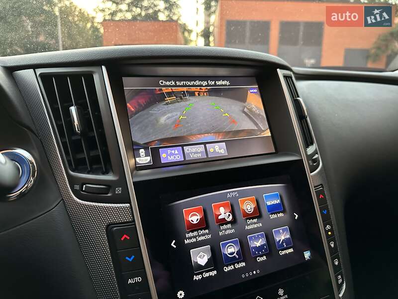 Седан Infiniti Q50 2017 в Дніпрі