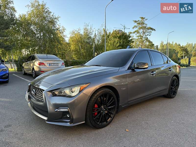 Седан Infiniti Q50 2017 в Дніпрі