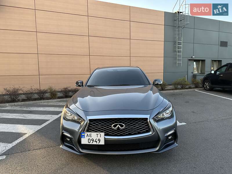 Седан Infiniti Q50 2017 в Дніпрі
