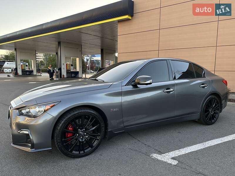 Седан Infiniti Q50 2017 в Дніпрі