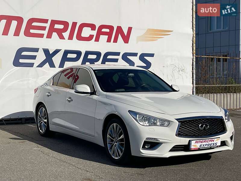 Infiniti Q50 2019