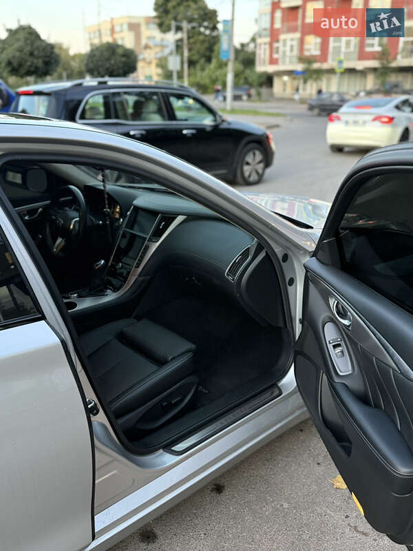 Седан Infiniti Q50 2019 в Львове