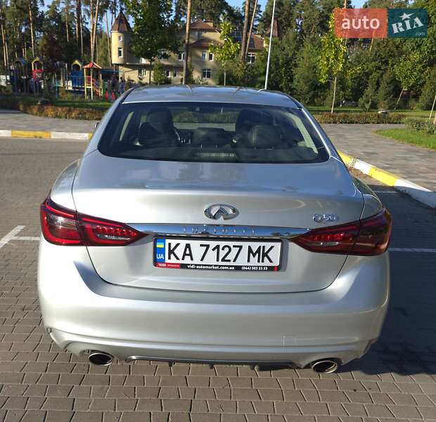 Седан Infiniti Q50 2018 в Буче