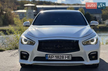 Седан Infiniti Q50 2016 в 