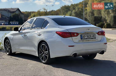 Седан Infiniti Q50 2016 в 