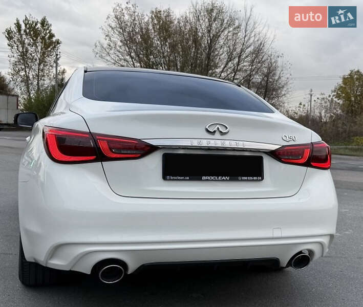 Седан Infiniti Q50 2018 в Киеве