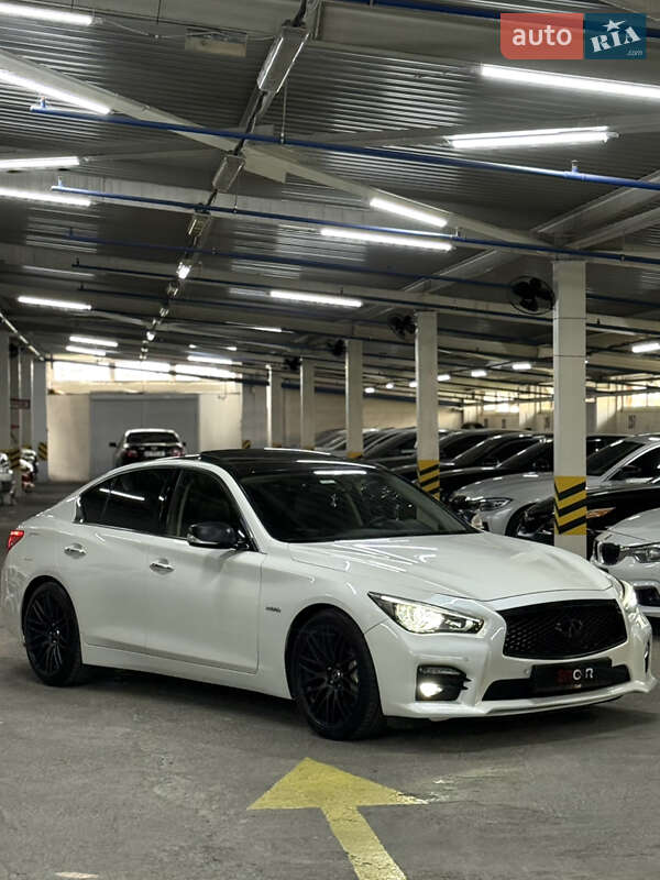 Седан Infiniti Q50 2016 в Одессе фото 5 Седан Infiniti Q50 2016 в Одессе