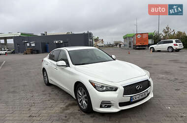Седан Infiniti Q50 2014 в Одессе