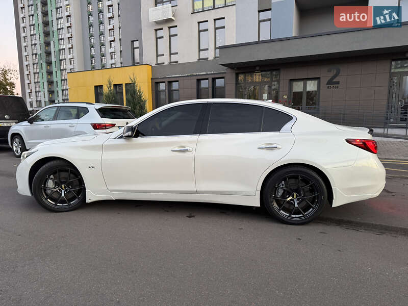 Седан Infiniti Q50 2017 в Києві