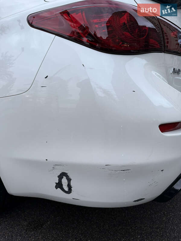 Седан Infiniti Q50 2017 в Києві фото 10 Седан Infiniti Q50 2017 в Києві