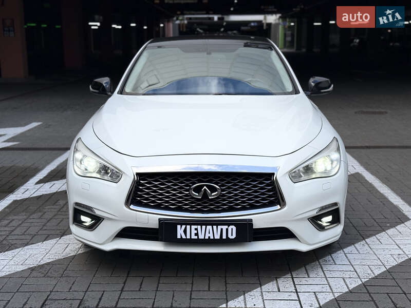 Седан Infiniti Q50 2018 в Киеве фото 6 Седан Infiniti Q50 2018 в Киеве